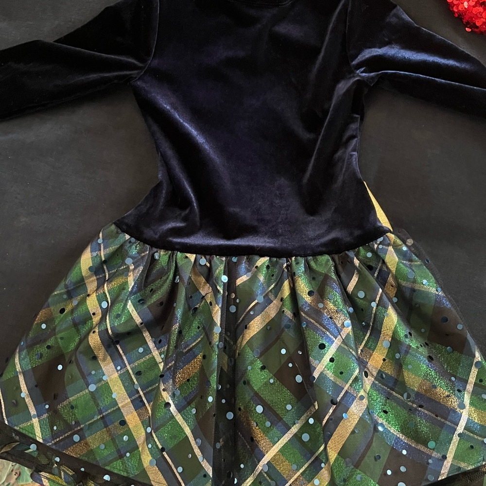 Girls dress